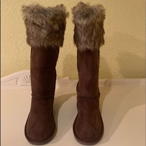 Karryn’s Brown Faux Suede Boots. Size 8.5